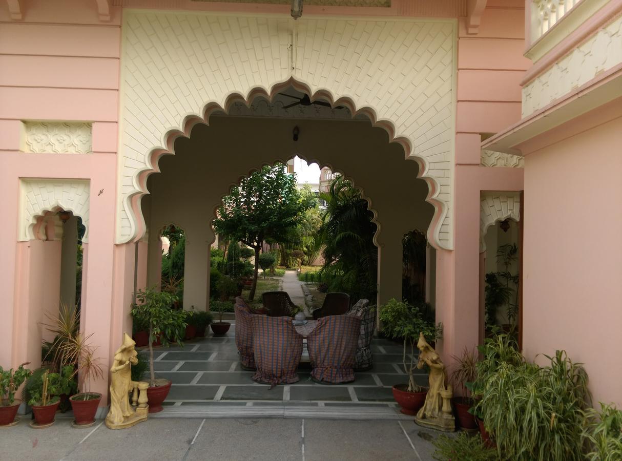 Savrupson Heritage Home Jalandhar Eksteriør bilde